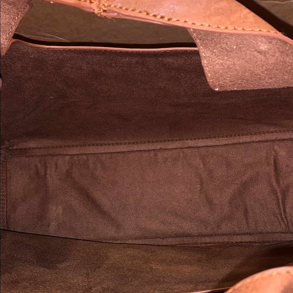 Pink Haley Detachable Bag With Pouch - Picture 5 of 8